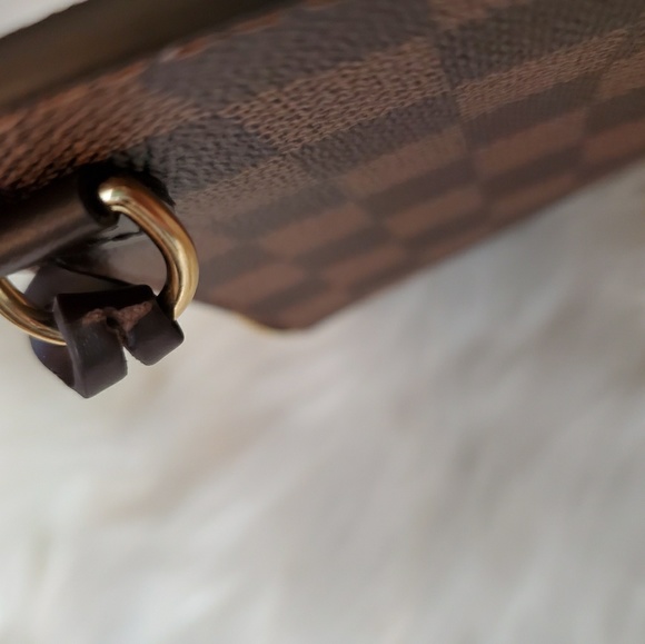 LOUIS VUITTON MM Neverfull Pouch - Picture 6 of 6